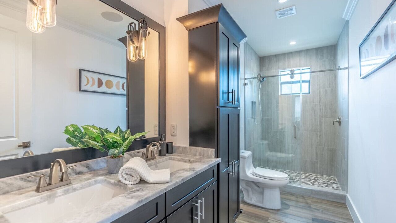 Photo of Bathroom in East Naples