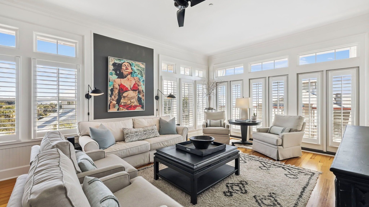 Photo of Bedroom in Beach District