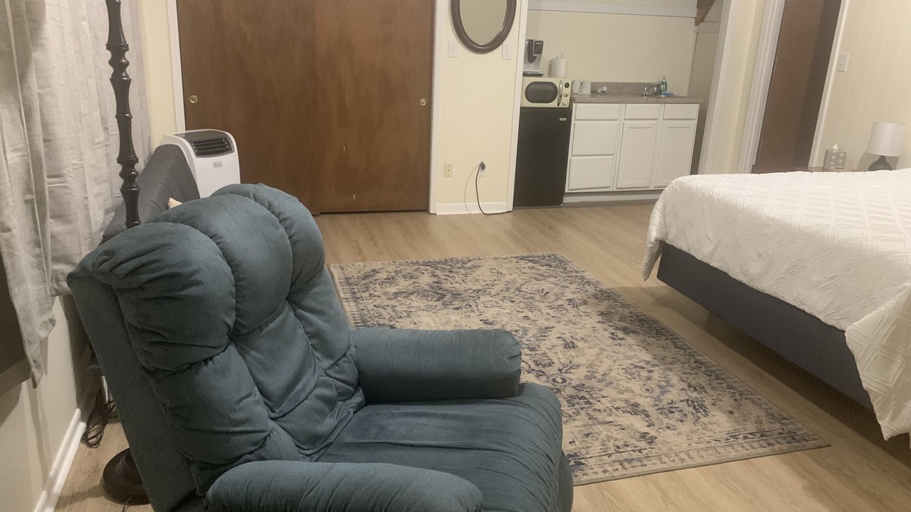 Photo of Bedroom in Moss