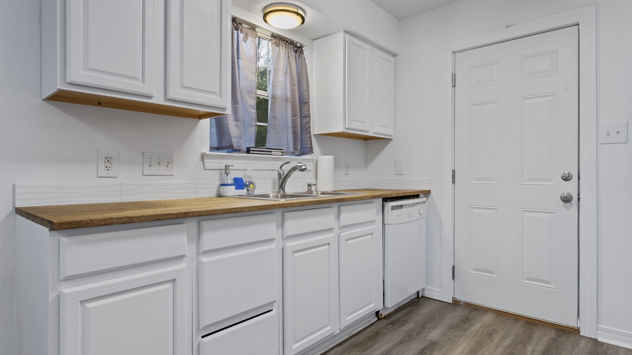 Photo of Kitchen in Mississippi City