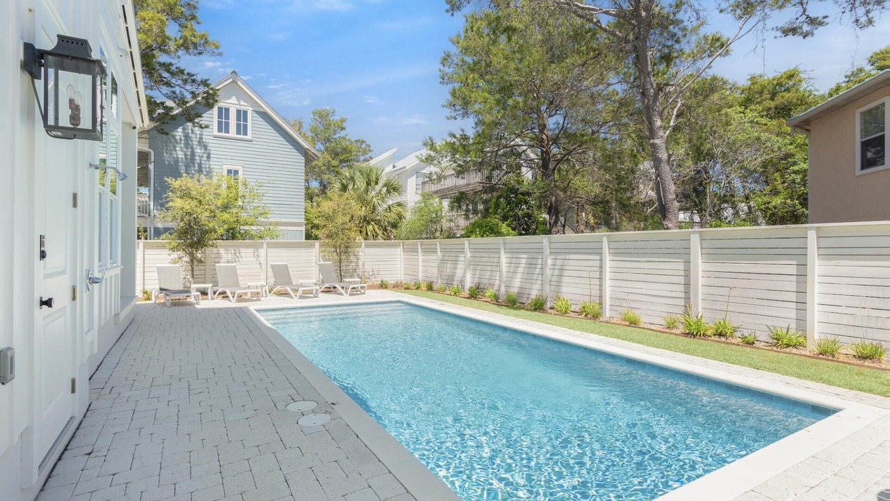 Photo of Outdoor in Gulfview Heights