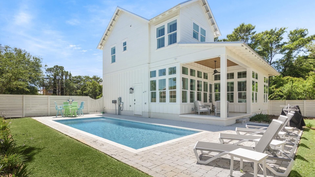 Photo of Outdoor in Gulfview Heights