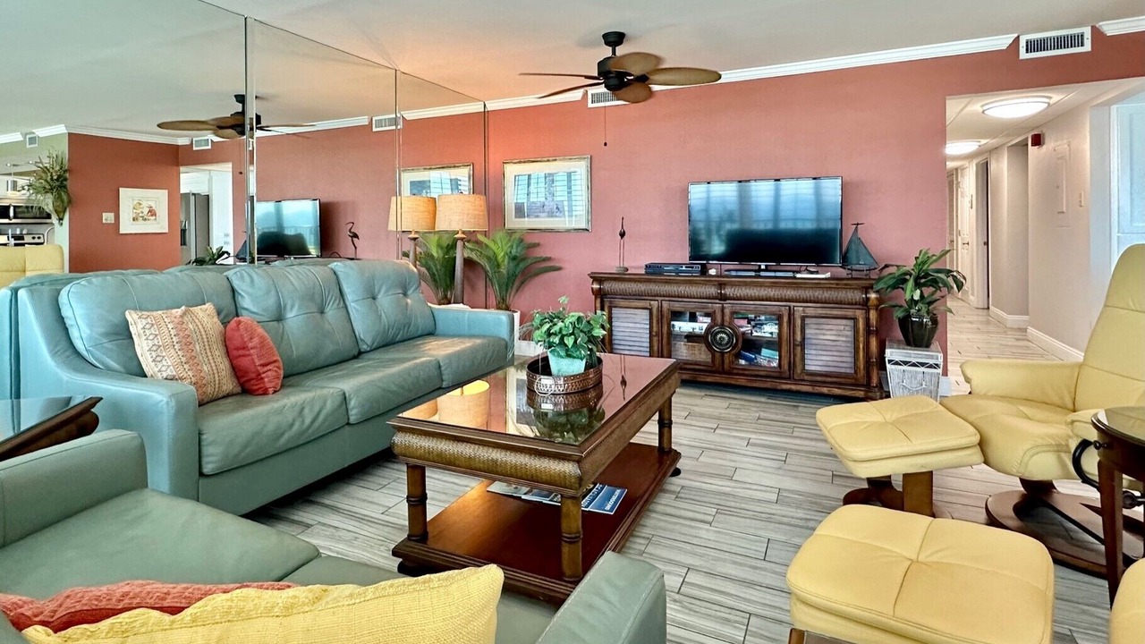 Photo of Livingroom in Thomas Drive