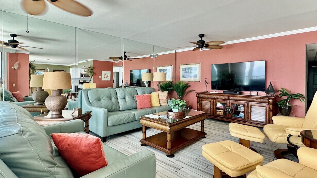 Photo of Livingroom in Thomas Drive