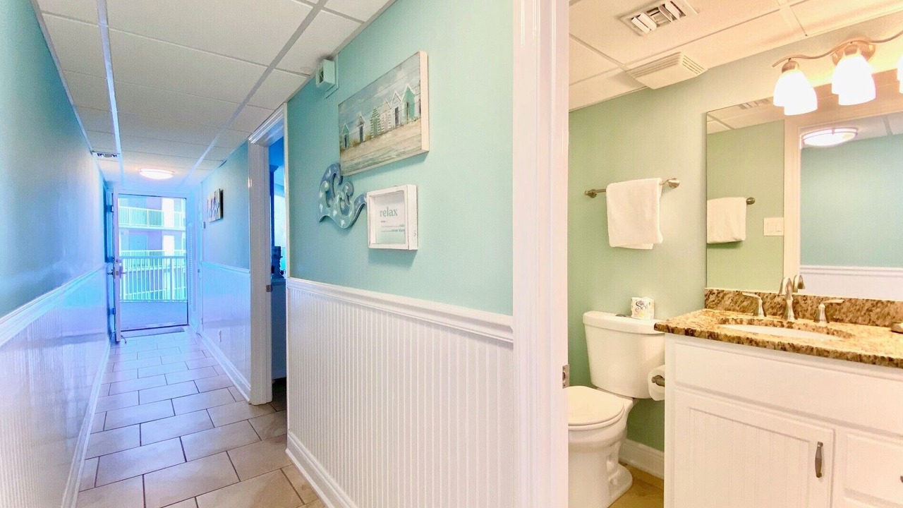 Photo of Bathroom in Holiday Beach