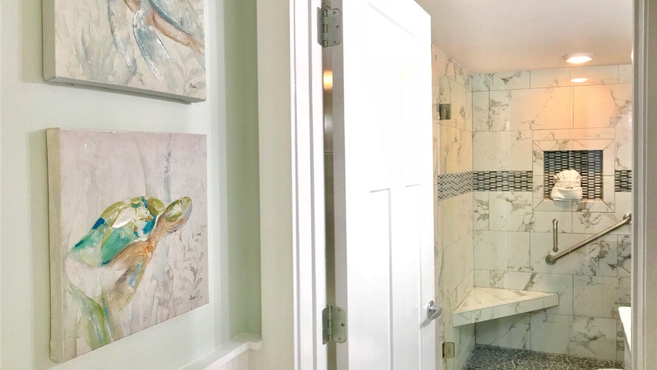 Photo of Bathroom in Holiday Beach