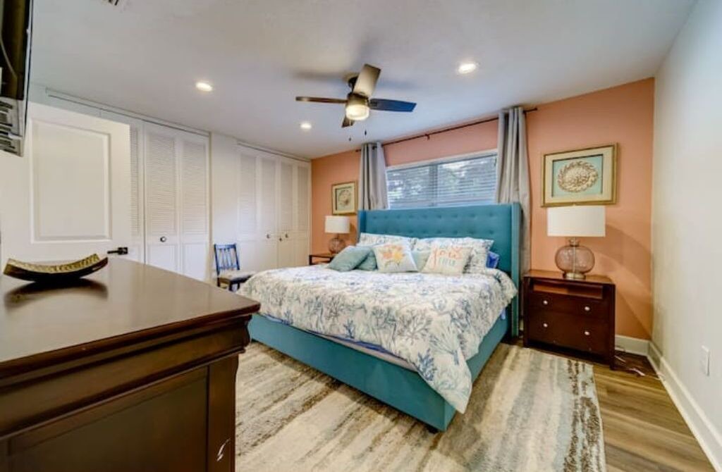 Photo of Bedroom in South Pinellas Community Council