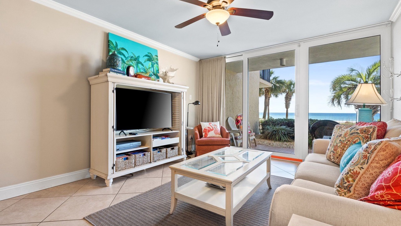 Photo of Livingroom in Holiday Beach