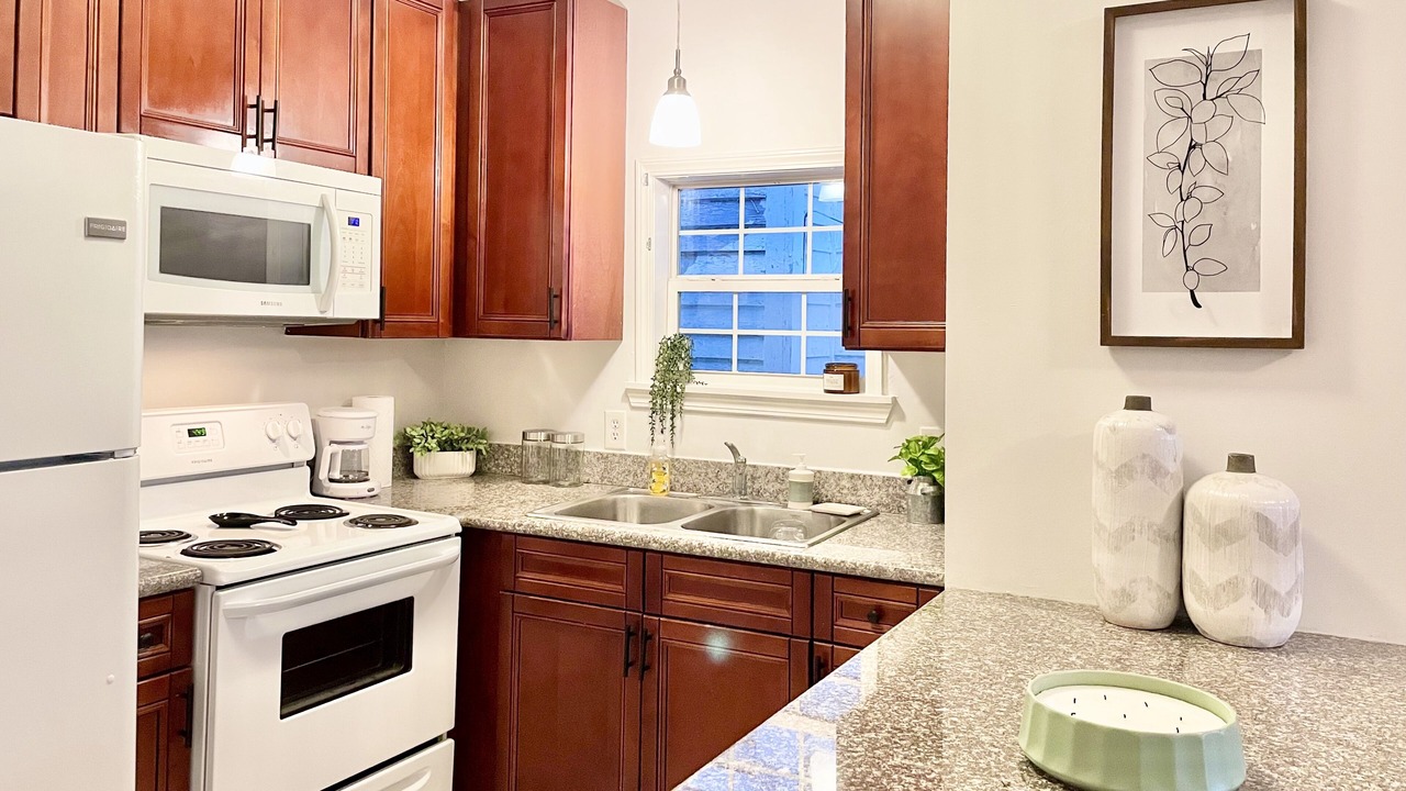 Photo of Kitchen in Mid-City