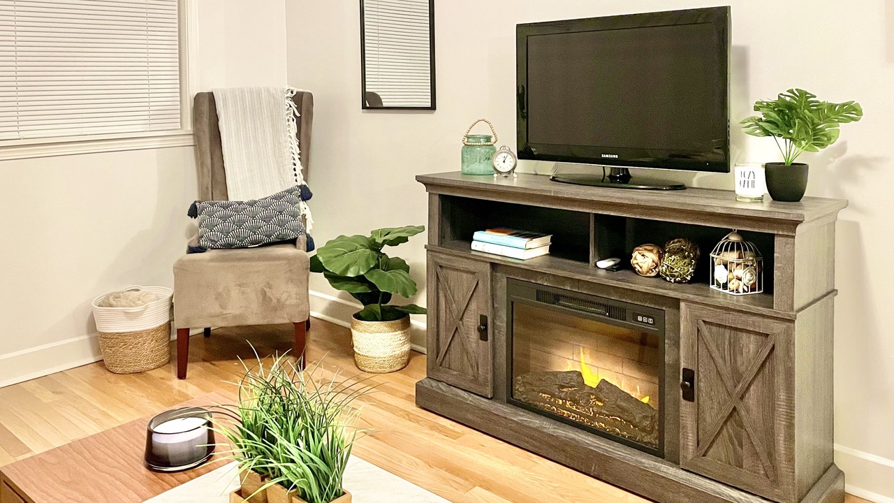 Photo of Livingroom in Mid-City