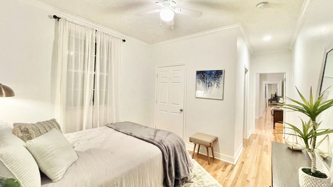 Photo of Bedroom in Mid-City