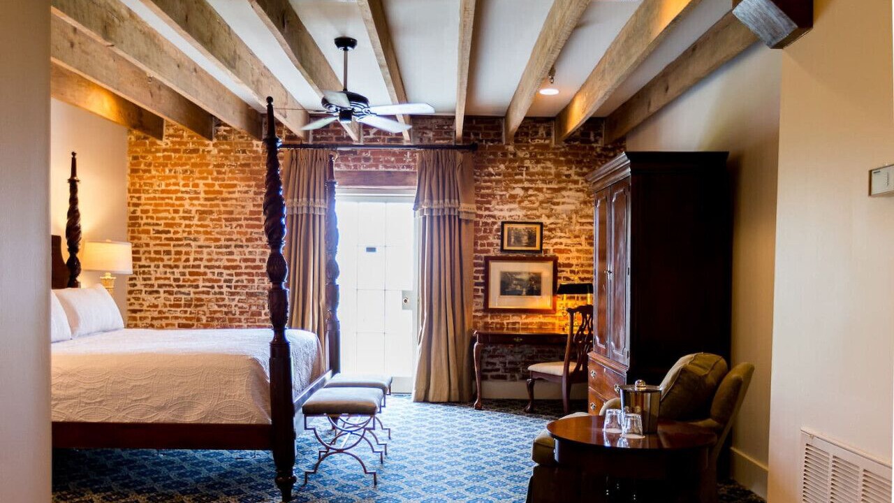 Photo of Bedroom in Natchez