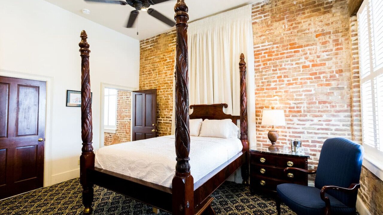 Photo of Bedroom in Natchez