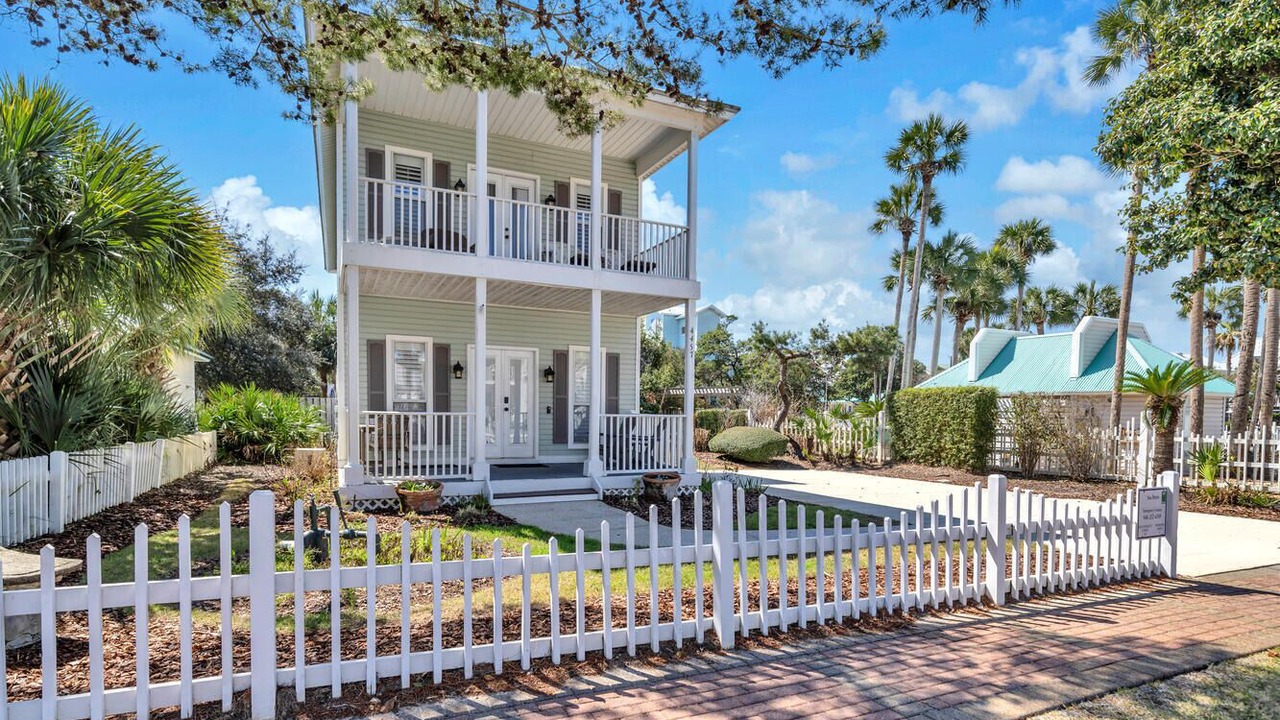 Photo of Outdoor in Crystal Shores