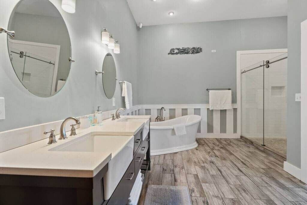 Photo of Bathroom in Upper Grand Lagoon