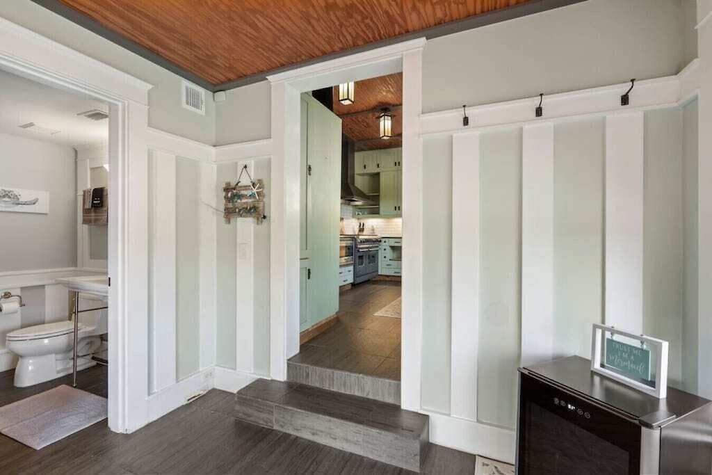Photo of Bedroom in Upper Grand Lagoon