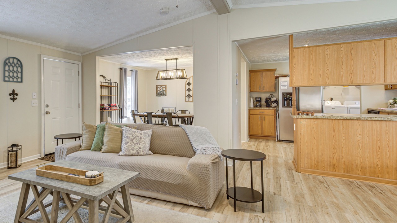 Photo of Livingroom in Covington