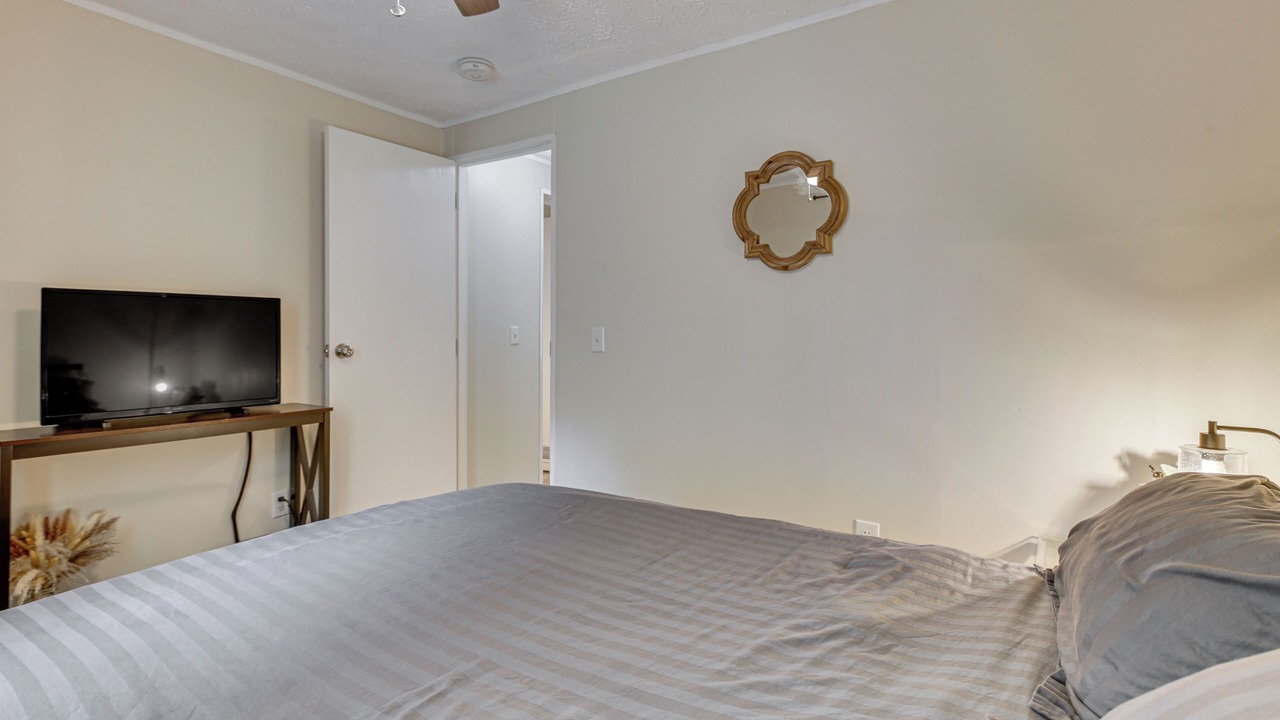 Photo of Bedroom in Covington