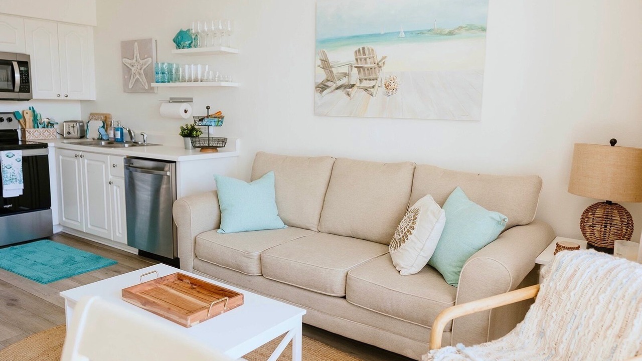 Photo of Livingroom in Gulf Place