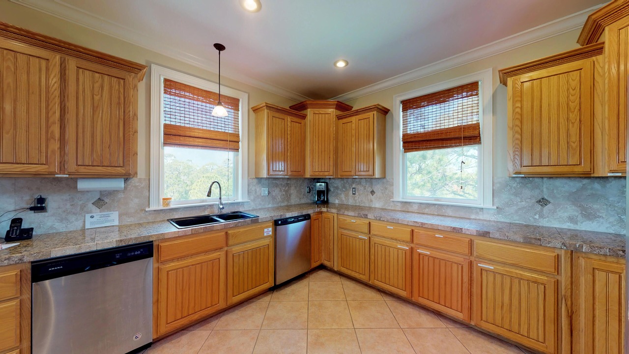 Photo of Kitchen in Sea Palm Village