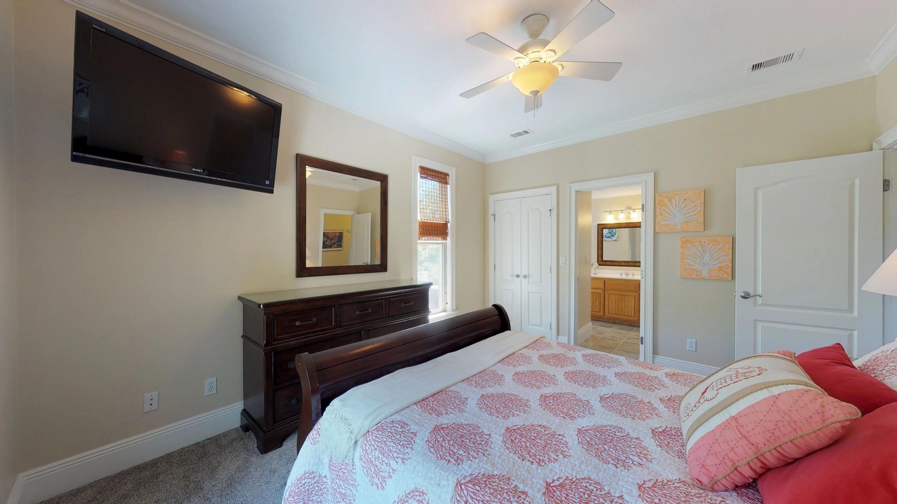 Photo of Bedroom in Sea Palm Village