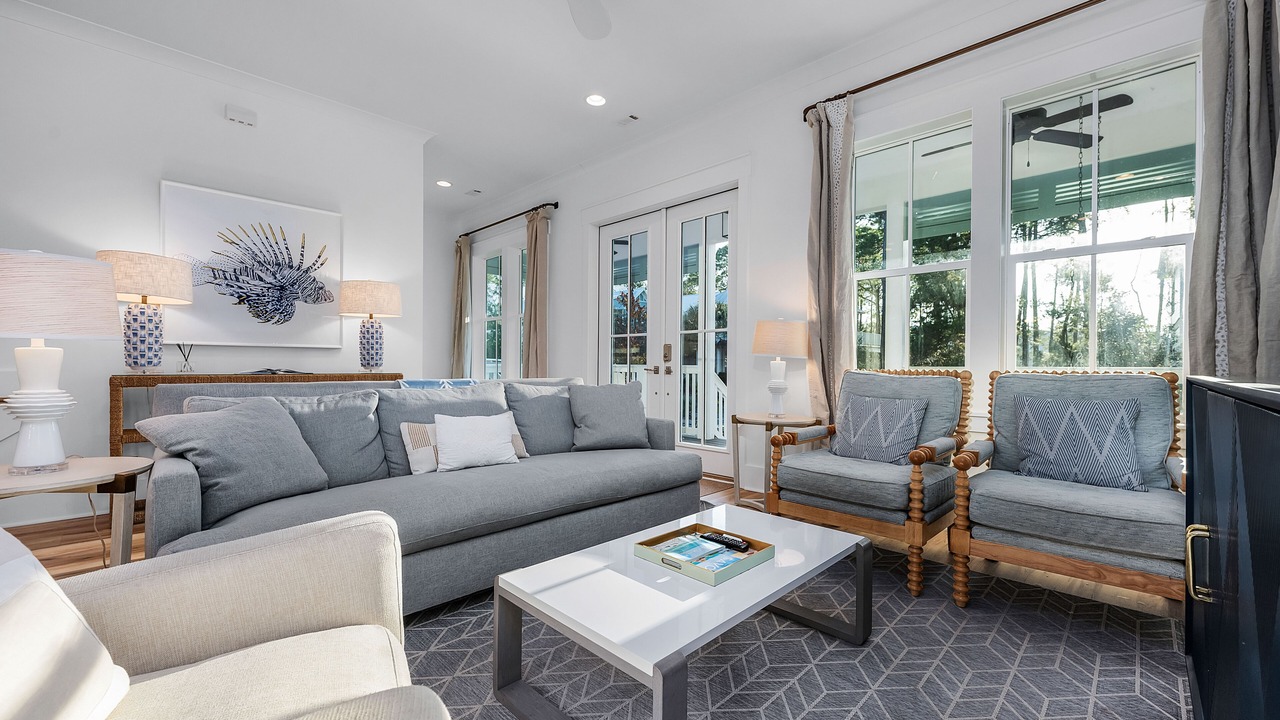 Photo of Livingroom in Lakeside at Blue Mountain Beach