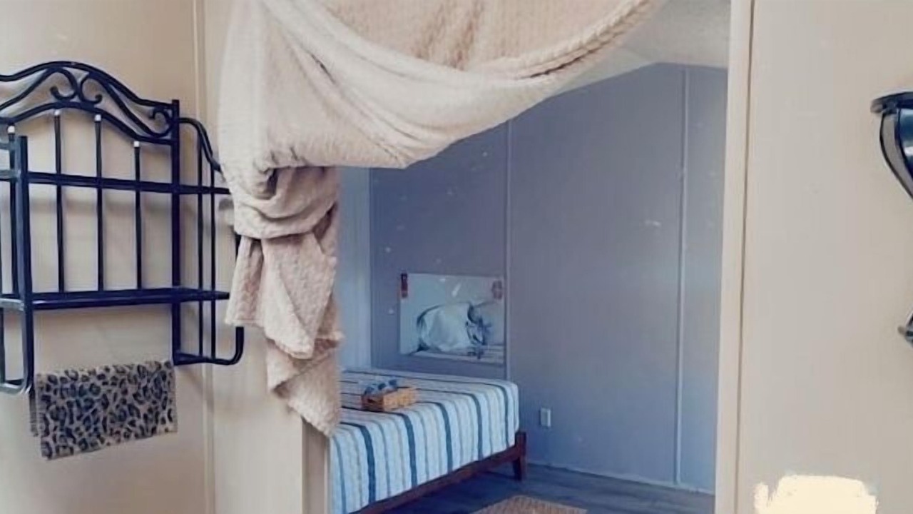Photo of Bedroom in Youngstown