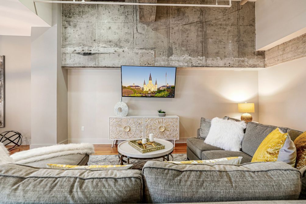 Photo of Livingroom in Central Business District