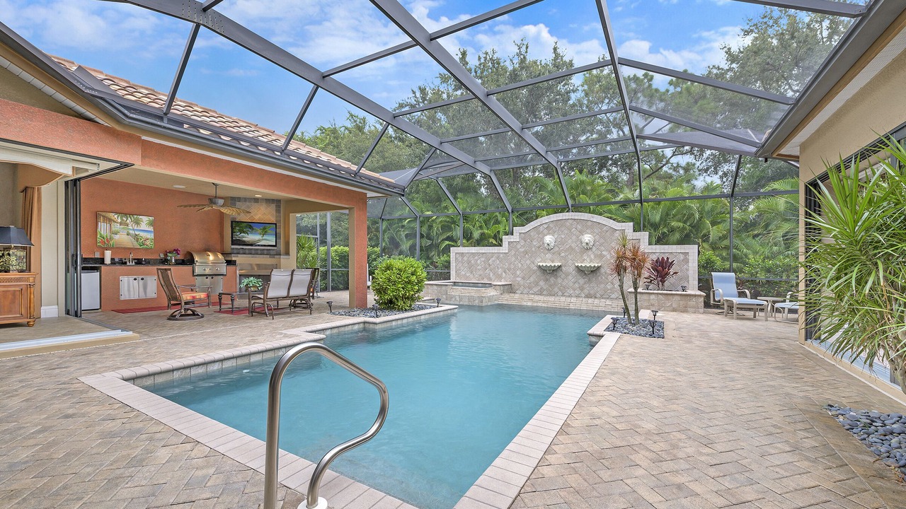 Photo of Outdoor in Central Naples