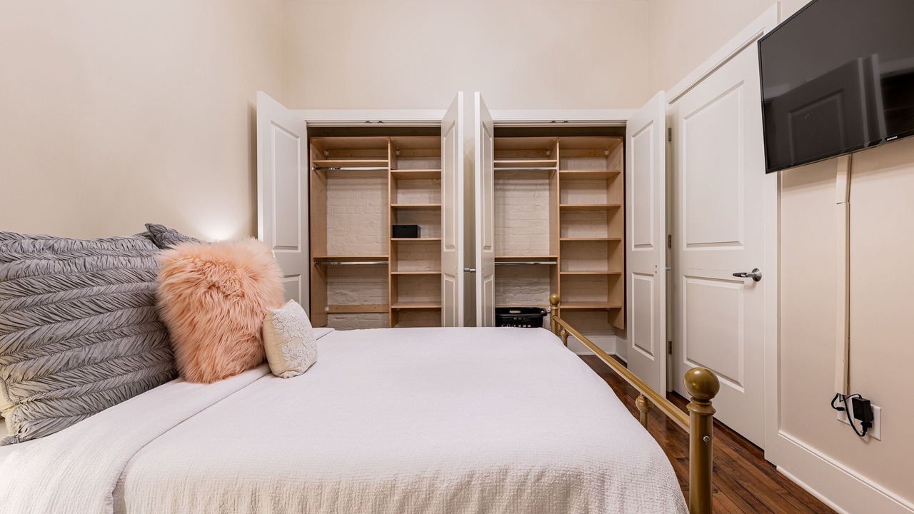 Photo of Bedroom in French Quarter