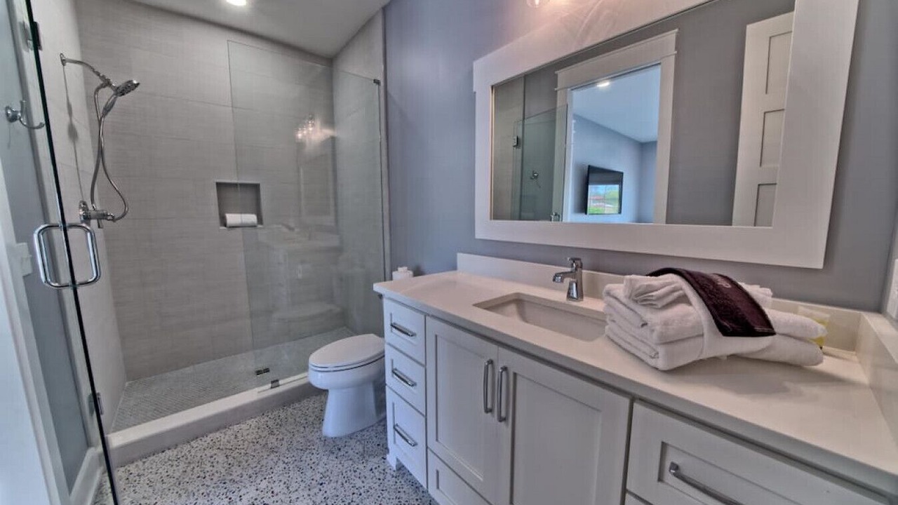 Photo of Bathroom in Bid-a-wee Beach
