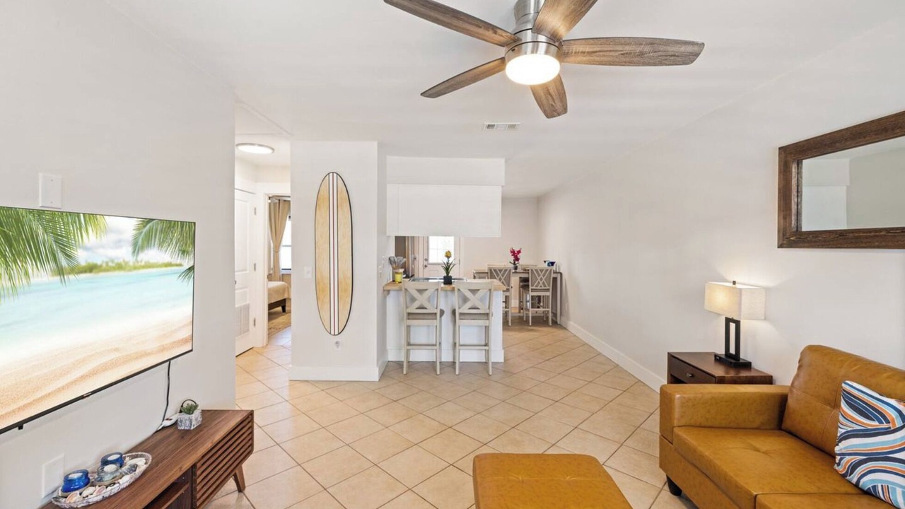 Photo of Livingroom in Treasure Cove