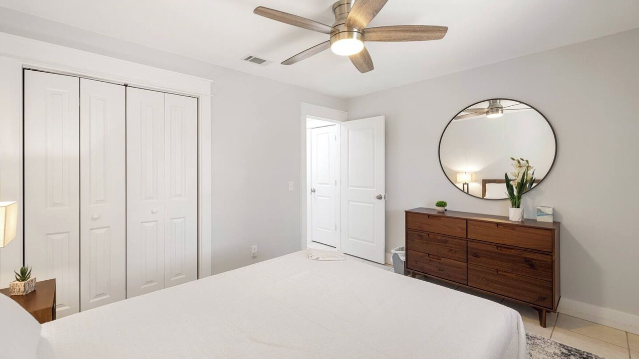Photo of Bedroom in Treasure Cove