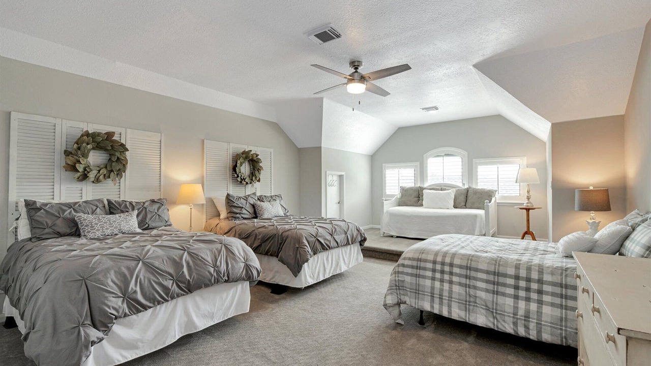 Photo of Bedroom in Montgomery