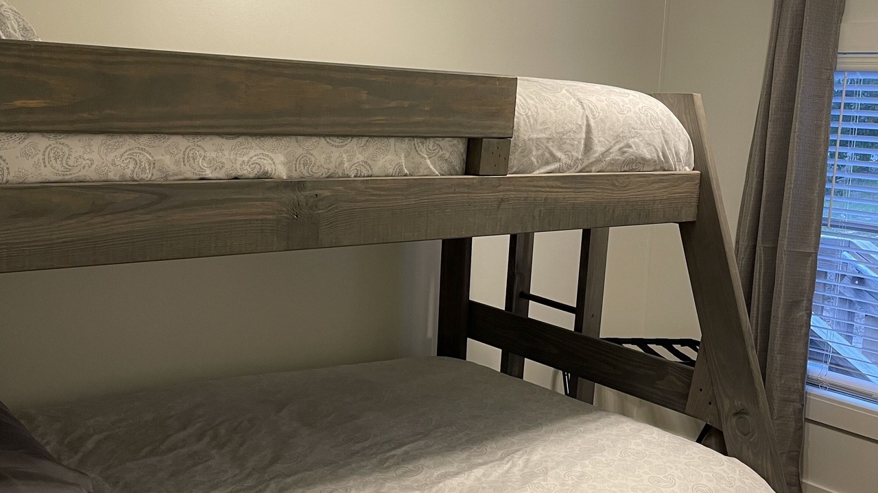 Photo of Bedroom in Leesville