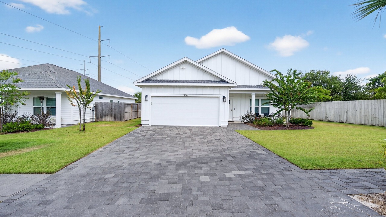 Photo of Outdoor in Miramar Heights