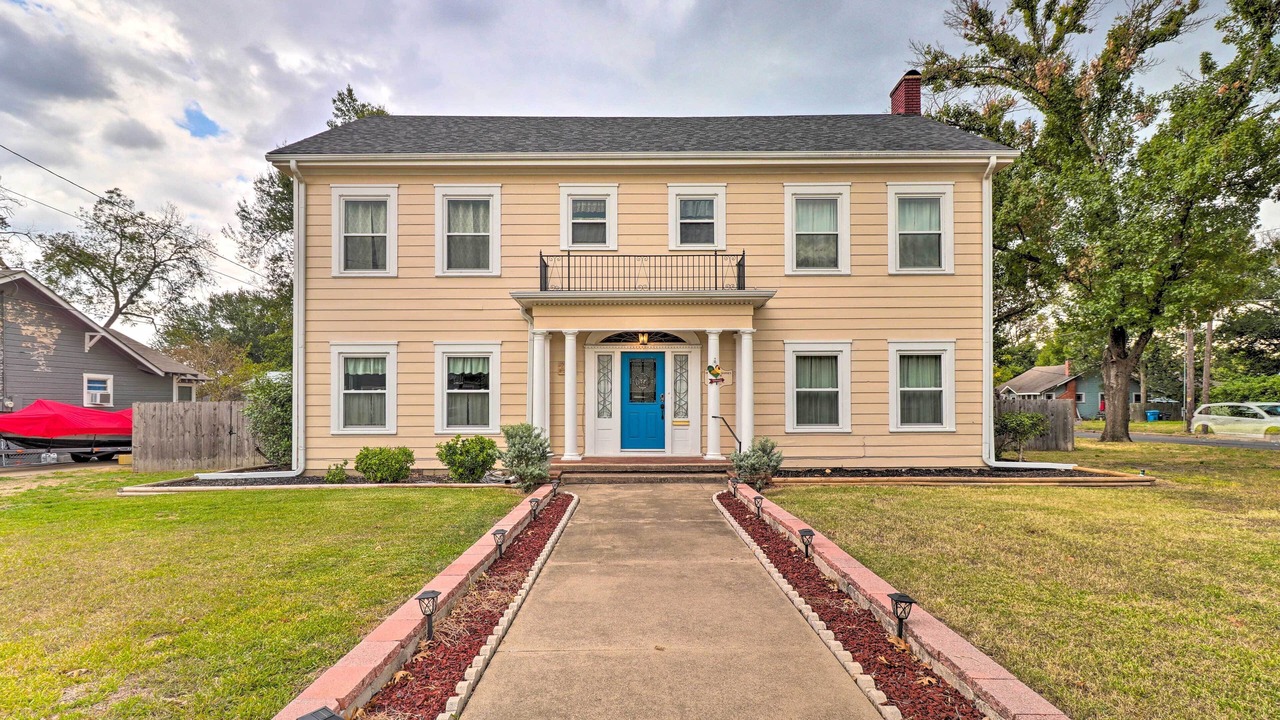 Photo of Outdoor in Corsicana