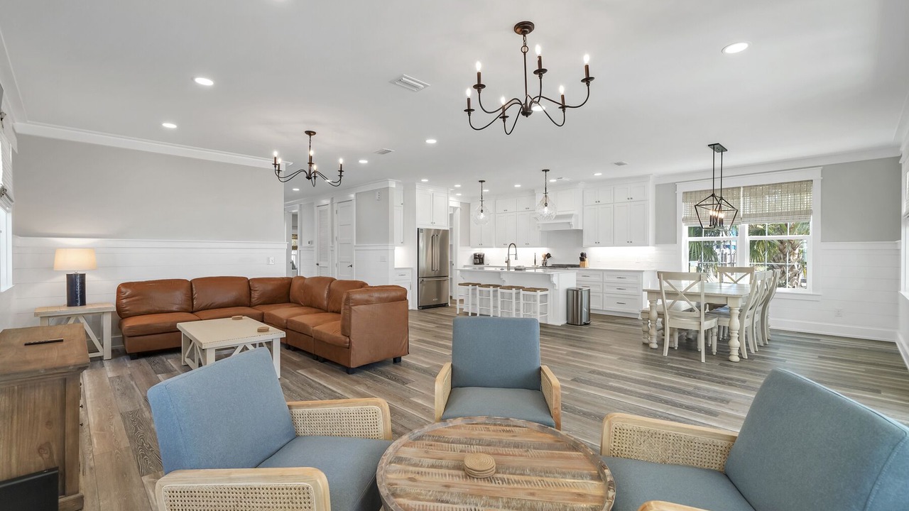 Photo of Livingroom in Bid-a-wee Beach