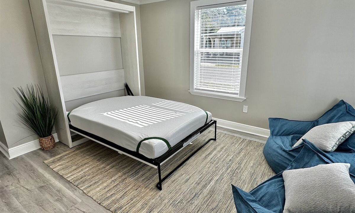 Photo of Bedroom in Bid-a-wee Beach