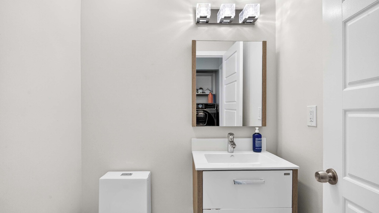 Photo of Bathroom in Victoria Park
