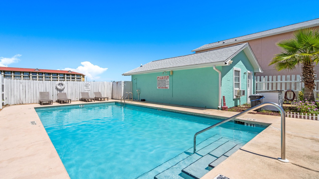 Photo of Outdoor in Summer Breeze