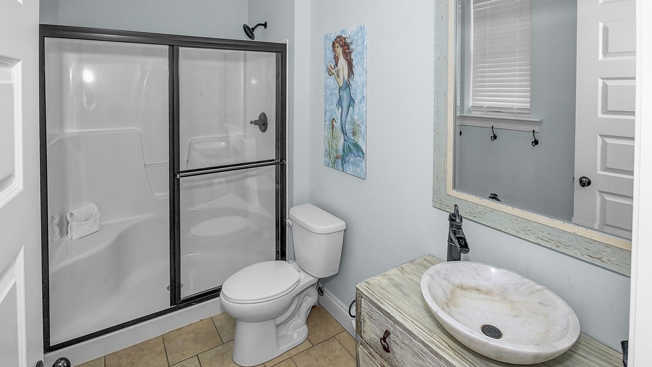 Photo of Bathroom in Hollywood Beach