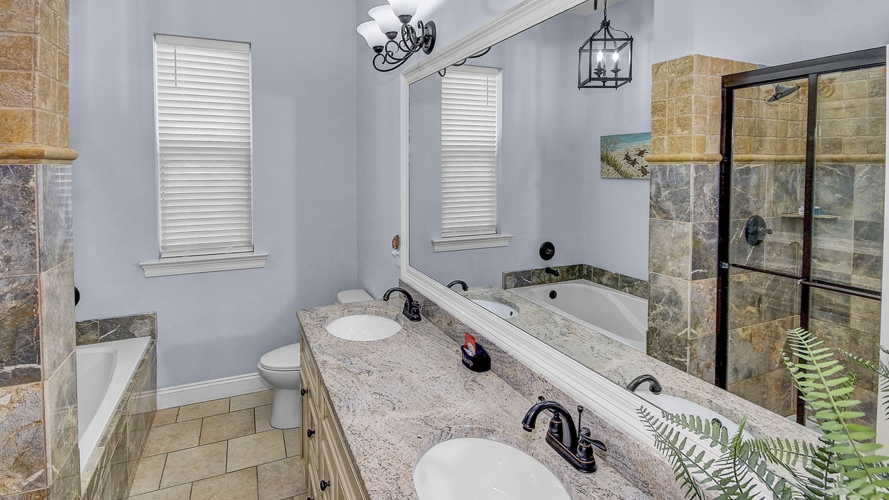 Photo of Bathroom in Hollywood Beach
