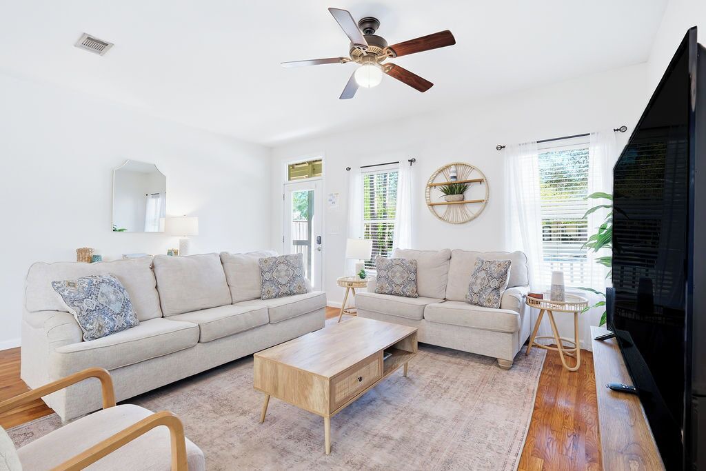 Photo of Livingroom in Santa Rosa Beach