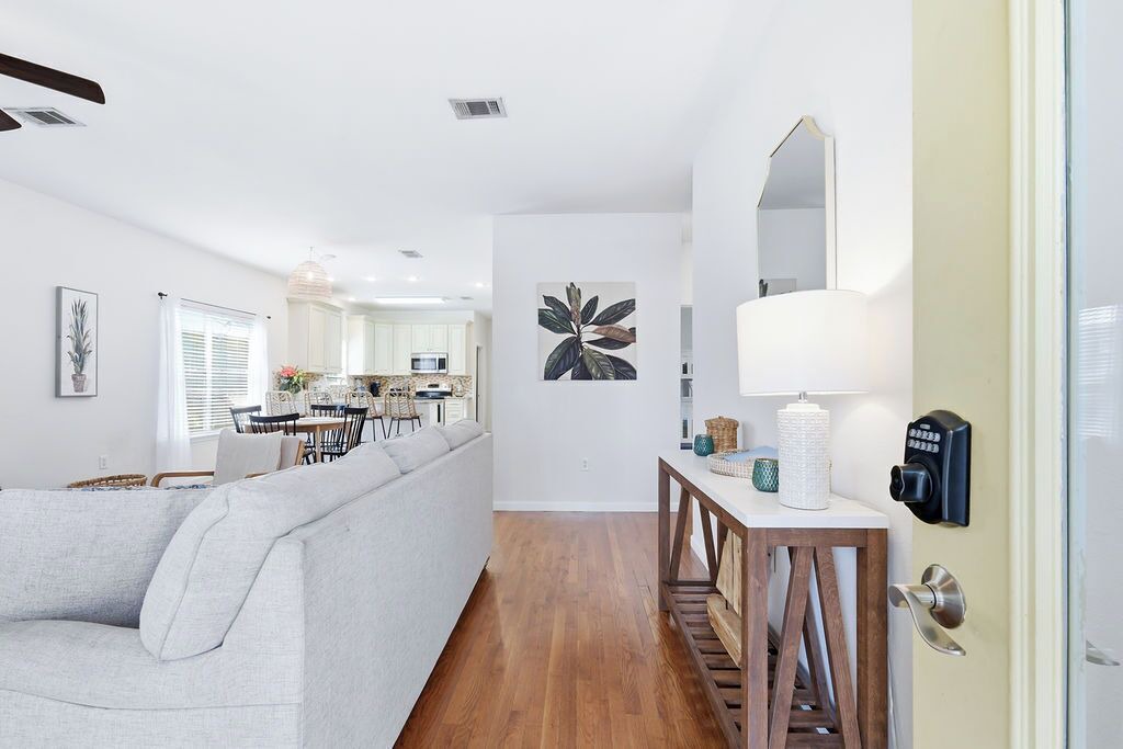 Photo of Livingroom in Santa Rosa Beach