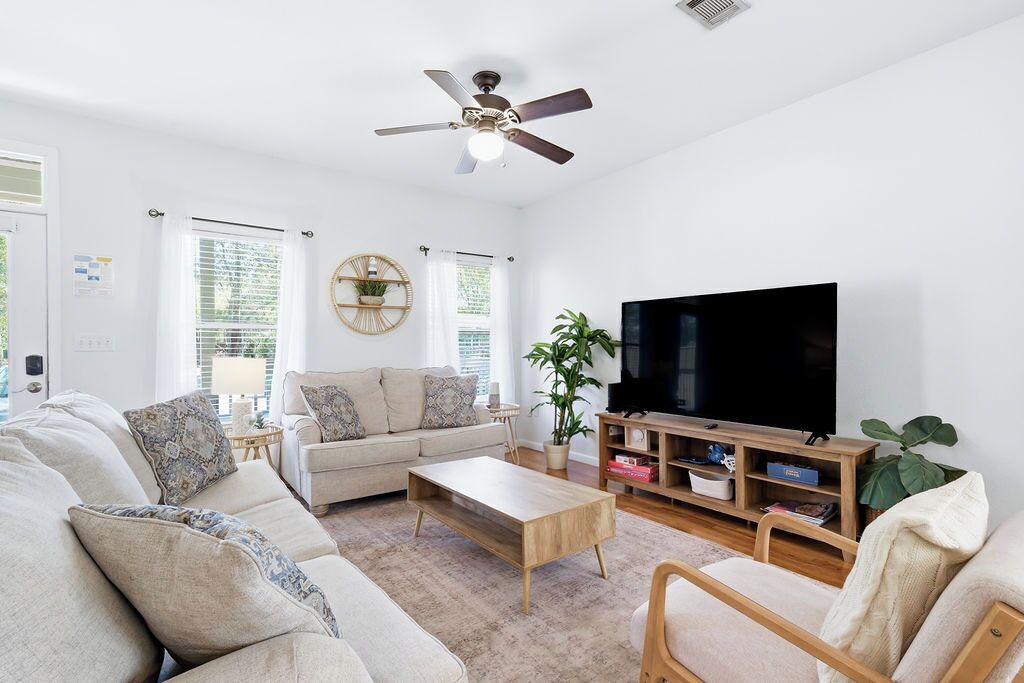 Photo of Livingroom in Santa Rosa Beach