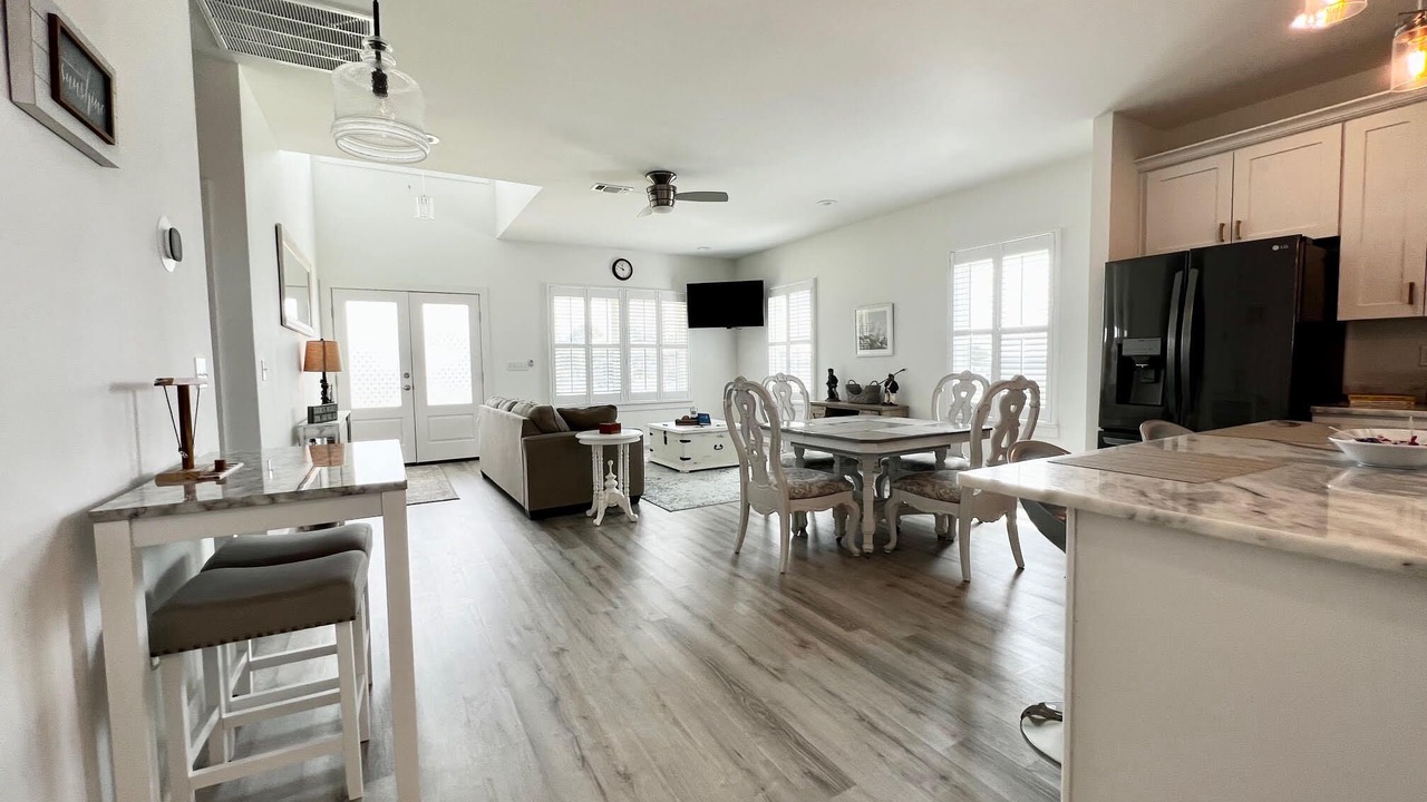 Photo of Livingroom in Gulfport