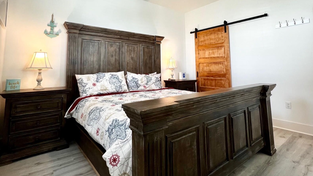 Photo of Bedroom in Gulfport
