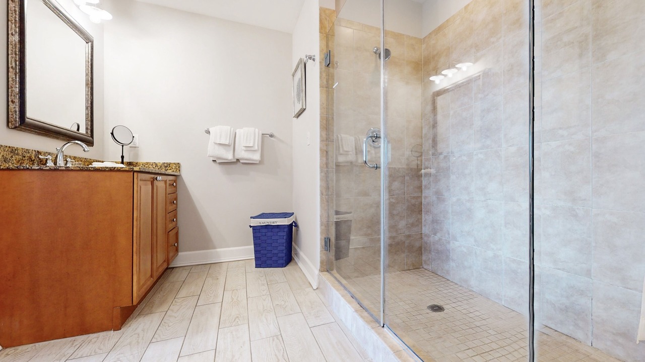 Photo of Bathroom in Upper Grand Lagoon