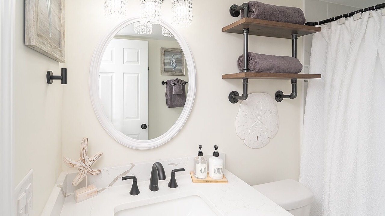 Photo of Bathroom in Sunnyside